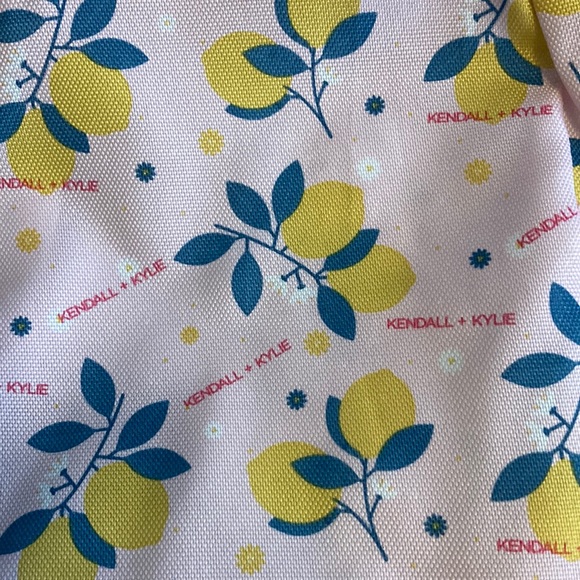 Kendall + Kylie Mini Backpack & Multi-Use Makeup Travel Zip Pouch Bag Set - Picture 8 of 13